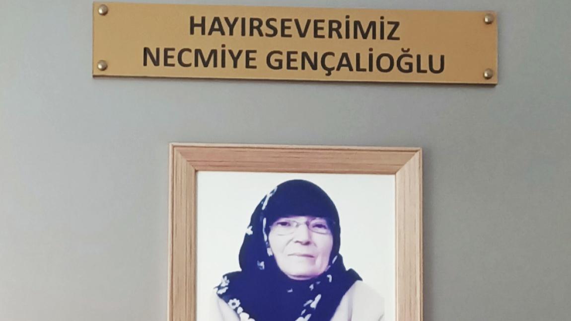 Hayırseverler